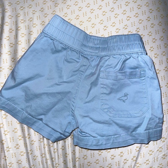 Properly tied shorts - Picture 3 of 3